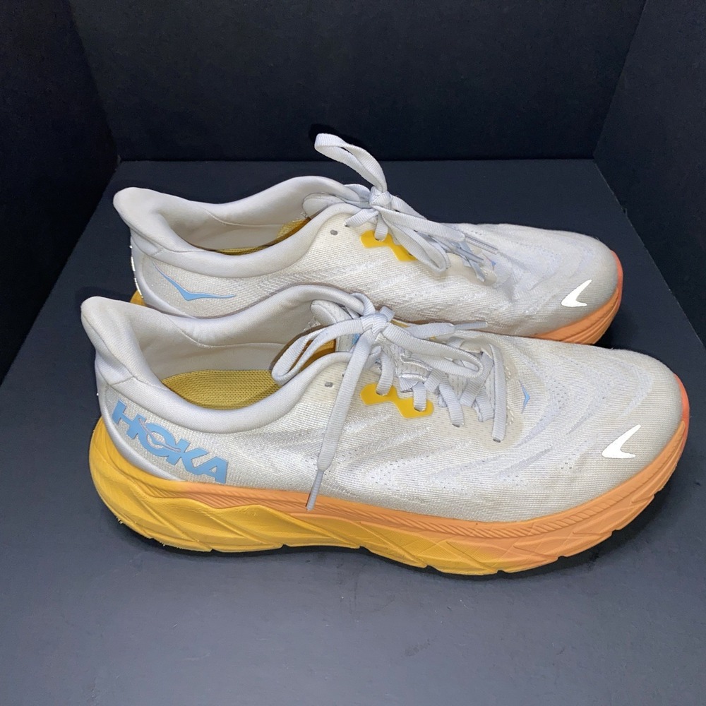Hoka Arahi 6 Orange Nimbus Cloud Running Shoes Sneakers Women Sz 9 Wide 1123197